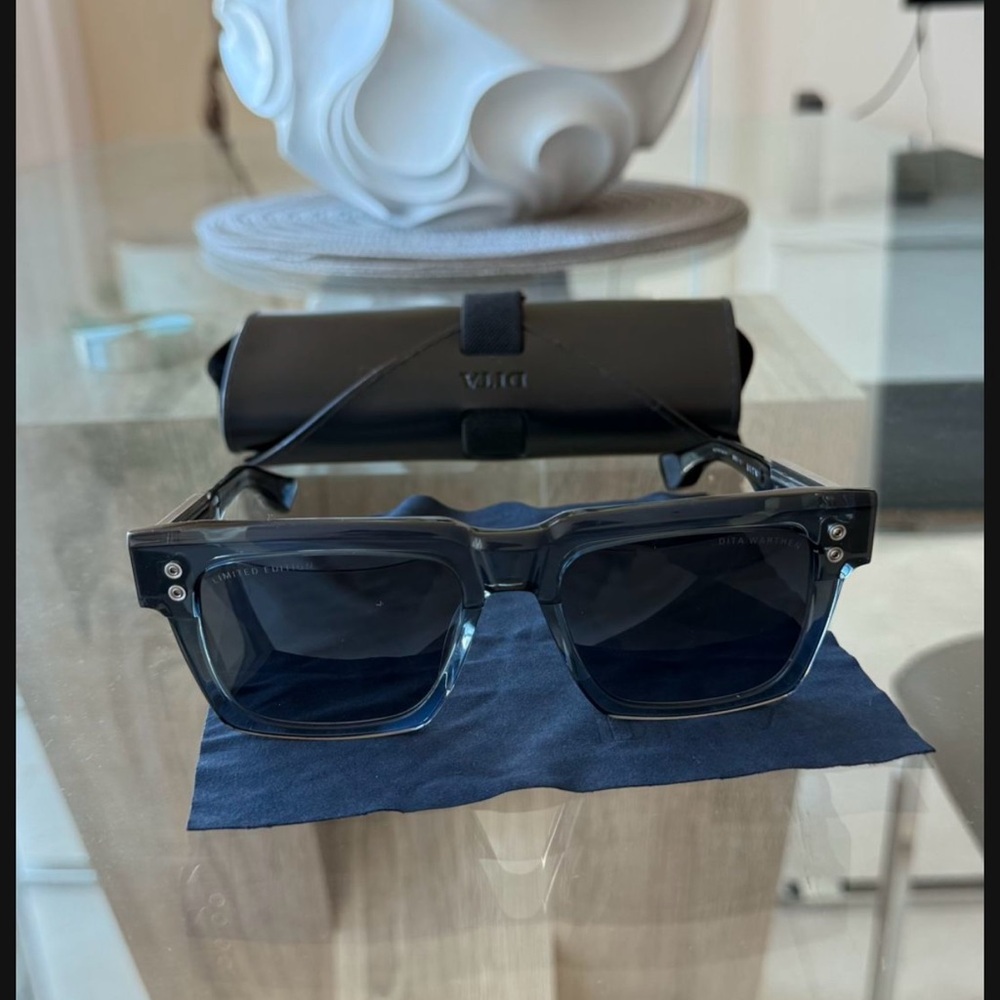 Bose Frames Alto Audio Sunglasses in Black